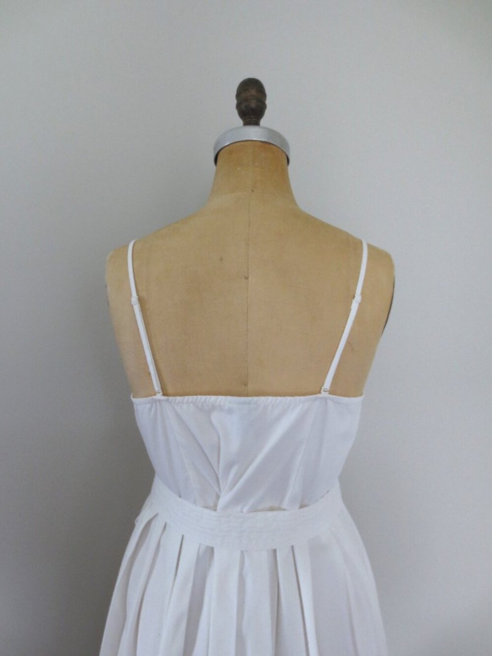A New Strapless Day A-Line Pleated Midi Dress - Picture 3 of 15